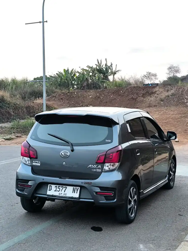 DP 9JT II DAIHATSU AYLA R DELUXE 1.2L AT 2019