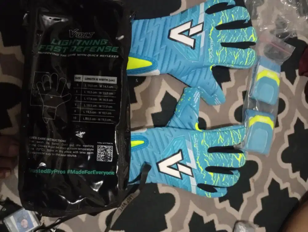 Glove volt v2 bahan latek palm 4mm Germany latek