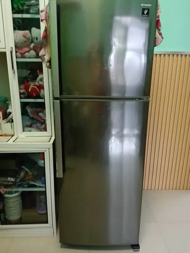Kulkas lemari es 2pintu