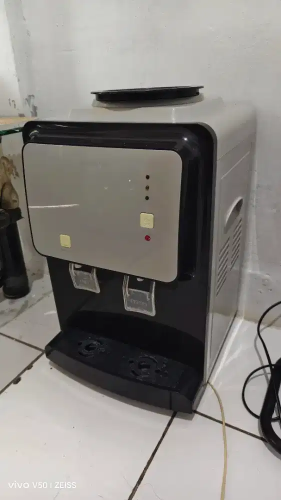 Dispenser denpo