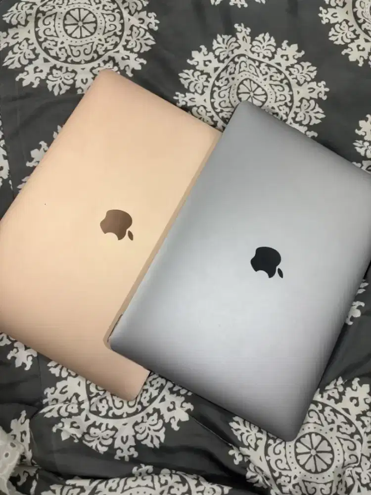 Dibeli Macbook Pro Air M1 M2 M3 M4  M5 Bagus/ Rusak kami terima