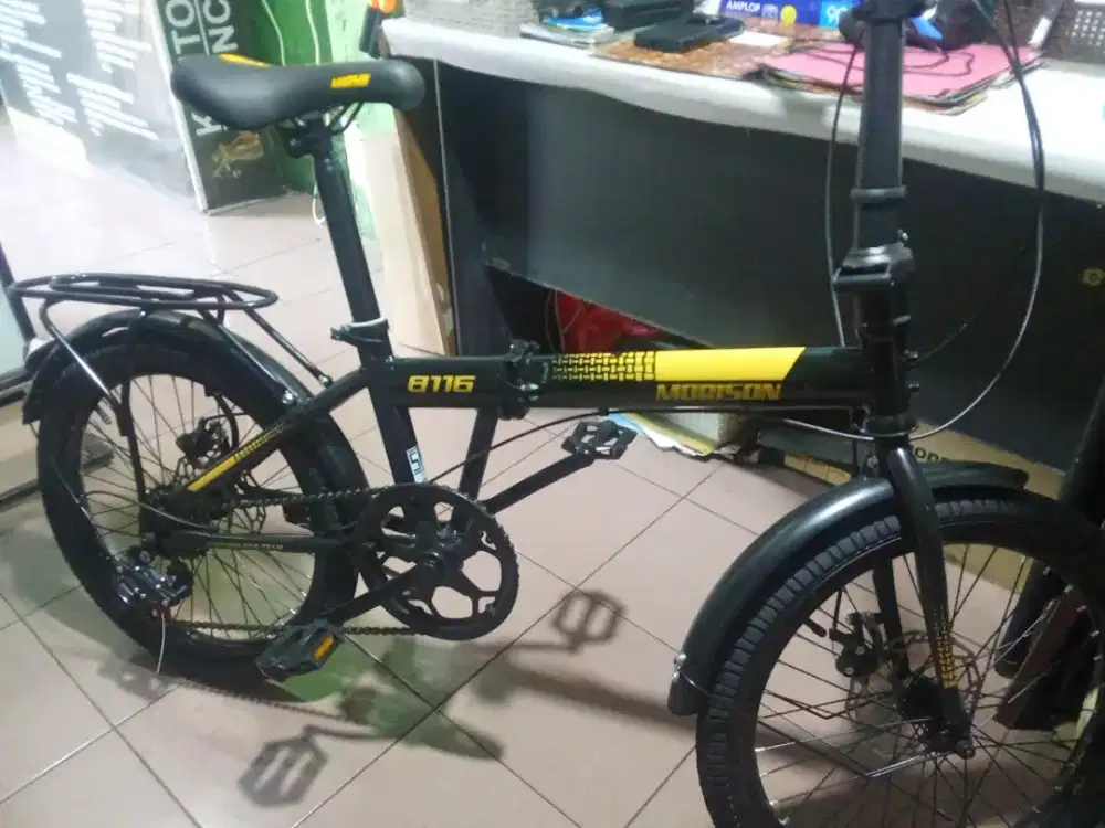 Sepeda Lipat murah 97 % baru