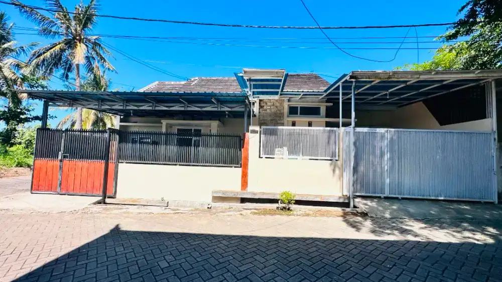 Disewakan Bulanan Rumah Mewah Pusat Kota Banyuwangi