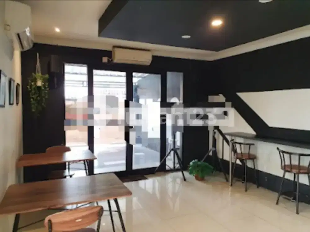 *dijual Rumah Kemanggisan Hitung Tanah Pinggir Jalan, Jakarta Barat..*(kode Rmrg 2701)