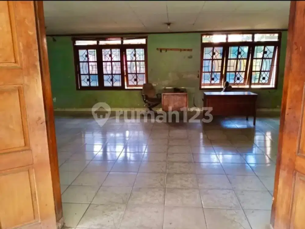 *dijual Tanah Luas 2400meter & Bangunan Rumah Semi Kantor Di Pinggir Jalan Raya Sekitar Karang Tengah, Tangerang..*(kode Rmrg 2651)