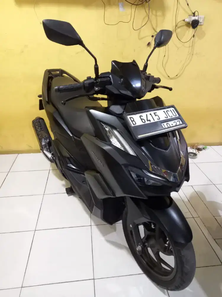 Vario 160 abs km rendah
