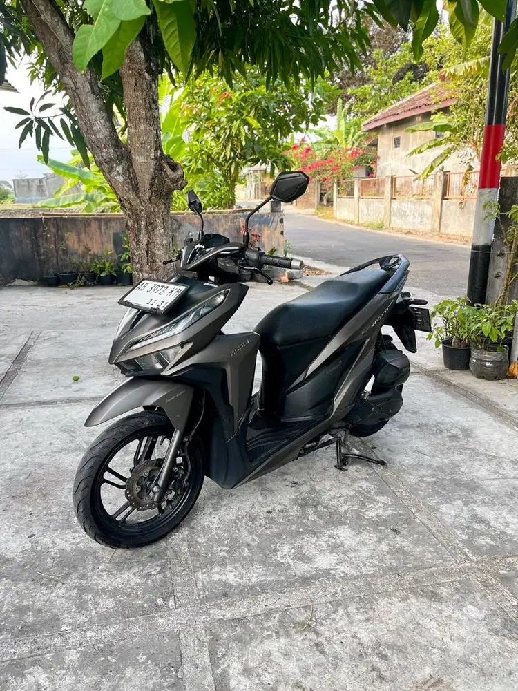 Honda Vario 150 ISS Keyless 2021 Tipe Tertinggi