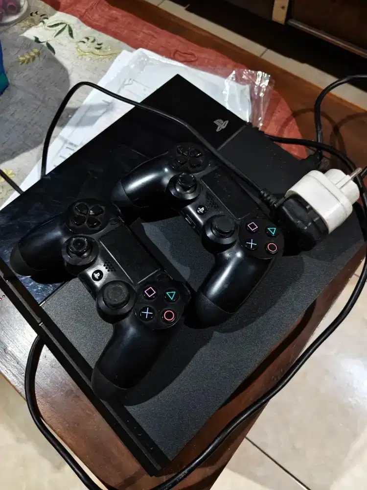 PS 4 FAT 500GB Stick 1