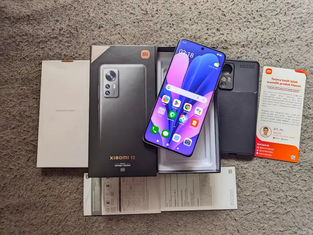 Xiaomi 12 5G 8/256gb