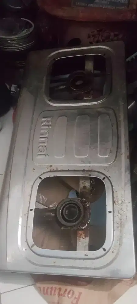 Kompor rinnai dua tungku