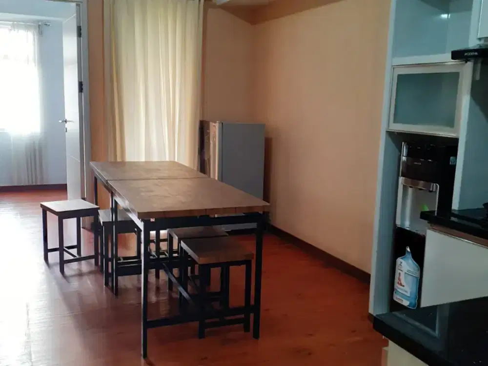 Dijual Apartemen Springlake 3 BR, View Pool, Summarecon Bekasi