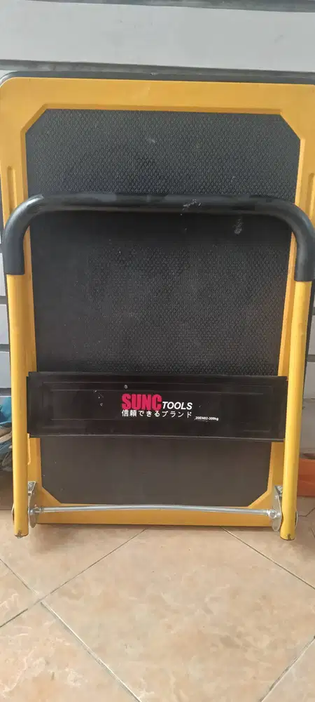 Di jual Troly sunctools ukuran  besar