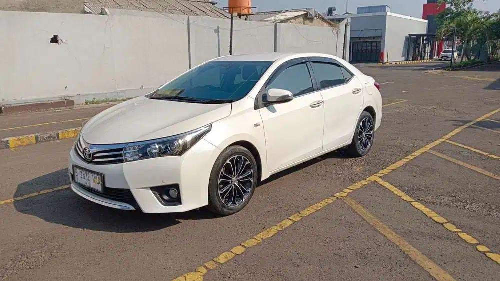 Toyota Corolla Altis 2014 Bensin