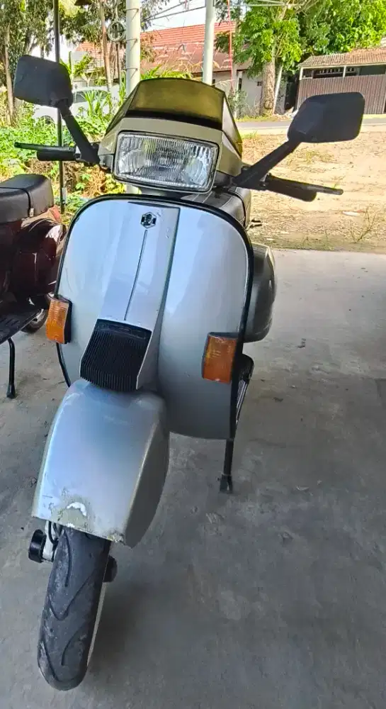 Vespa excel tahun 1993