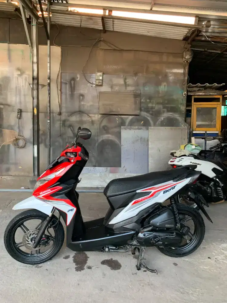 Dijual motor honda beat, tahun 2017.