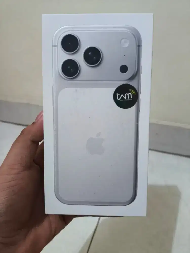 IPHONE 17 PRO 256GB SILVER