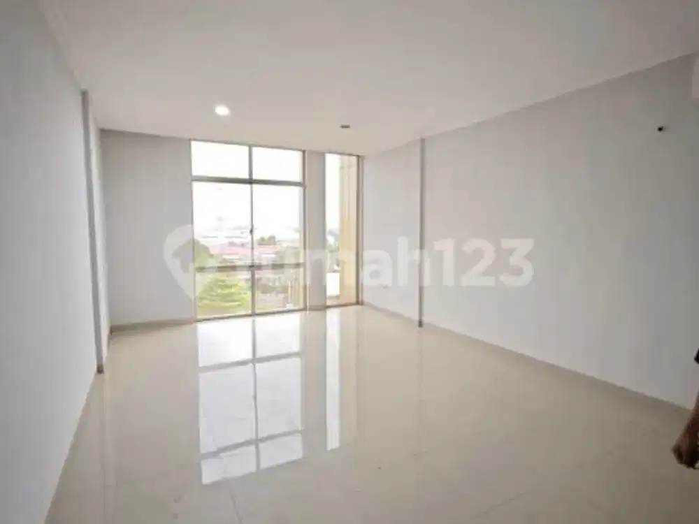 *Disewakan Rukan Green Village di Nerotof, Pinang, Tangerang.*(Kode Rmrg2888)