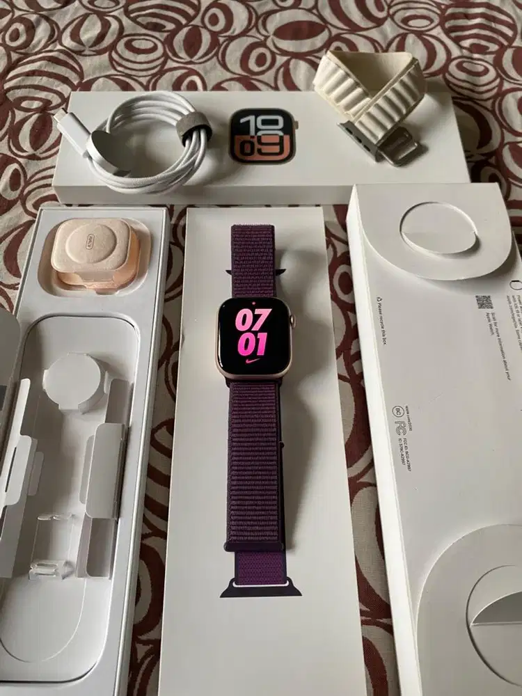 Apple Watch Series 10 42mm Rose Gold