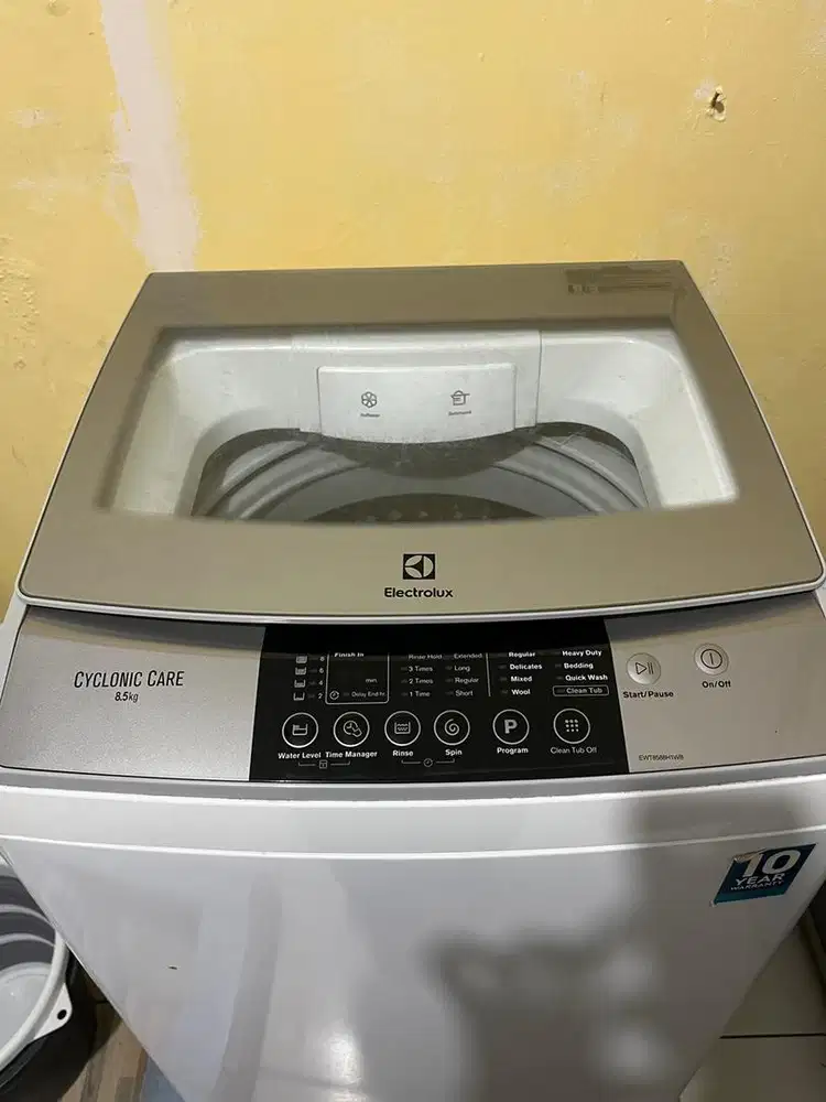 Mesin Cuci Electrolux Top Load 8.5 KG