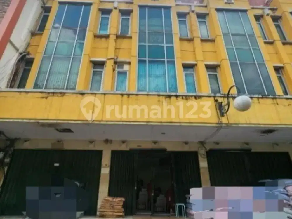 *Dijual 3 Ruko Gandeng.dimensi.13,5 X 15 di Bandengan, Jakarta Utara.*(Kode Rmrg 3053).