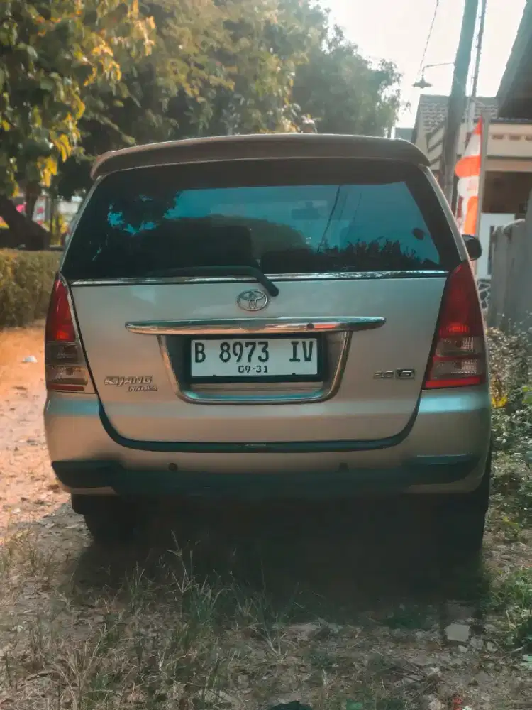 Kijang inova G at 2006