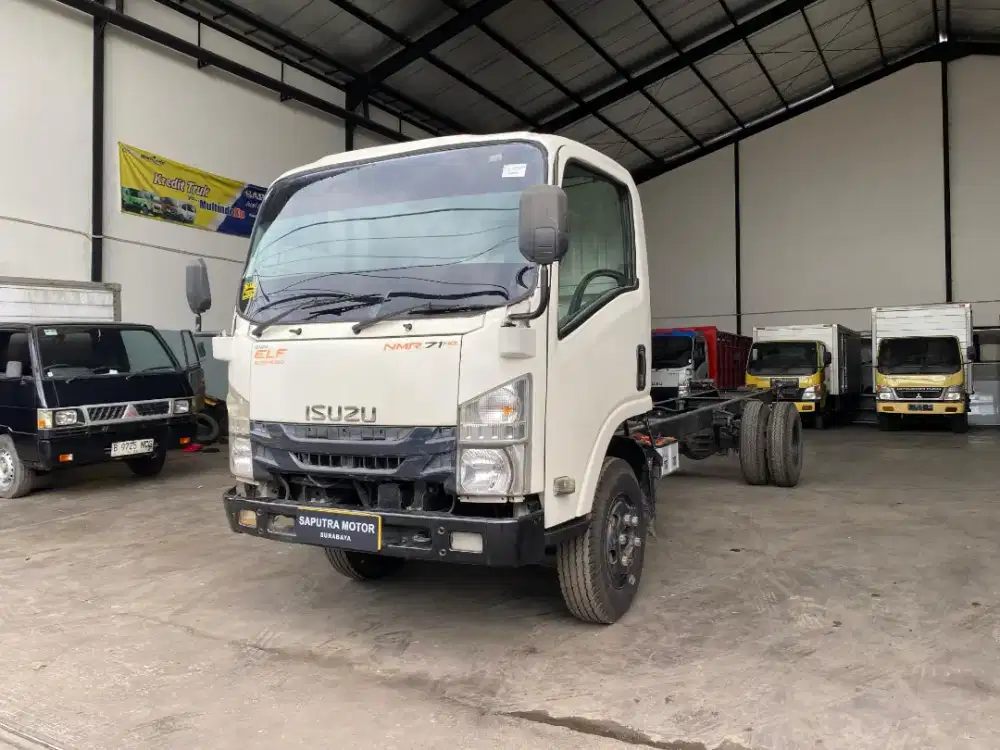 Obral!! Isuzu ELF NMR81L Th2022 Long sasis