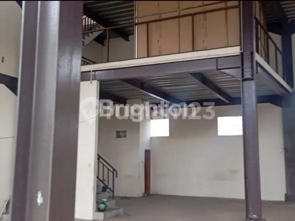 RUKO GANDENG  BARU DI PINGGIR JALAN DAANMOGOT, JAKARTA BARAT (KODE RMRG2755)