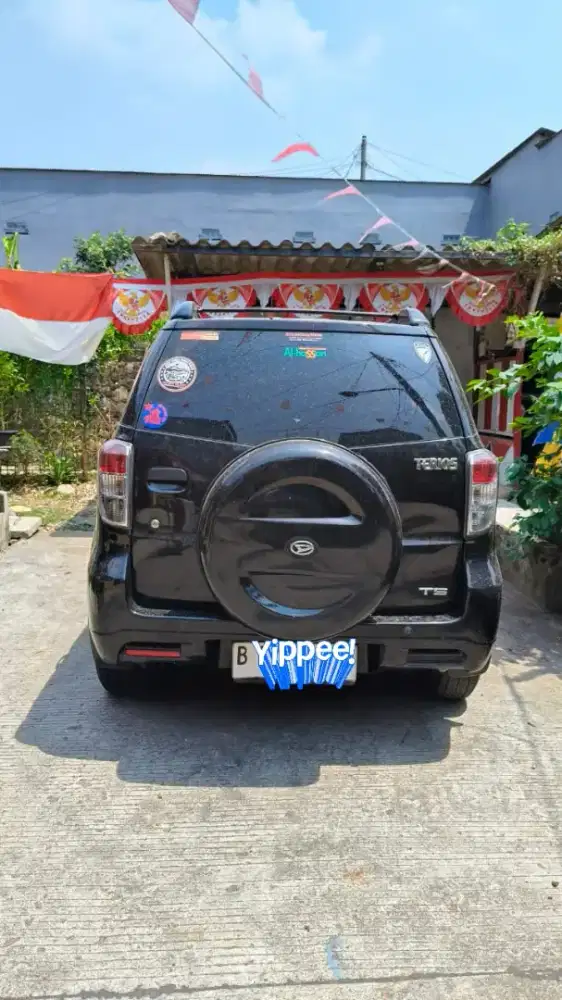 Daihatsu Terios 2012 Hitam Manual