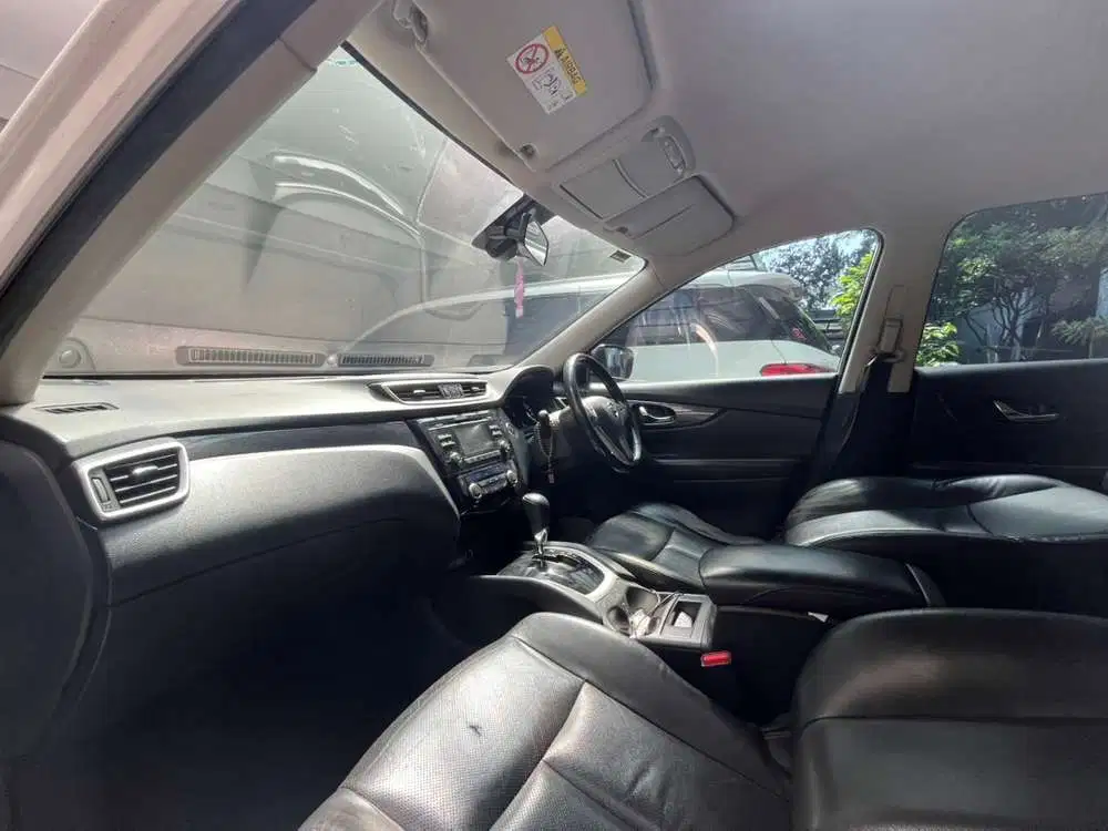 Nissan X-Trail 2015 Bensin