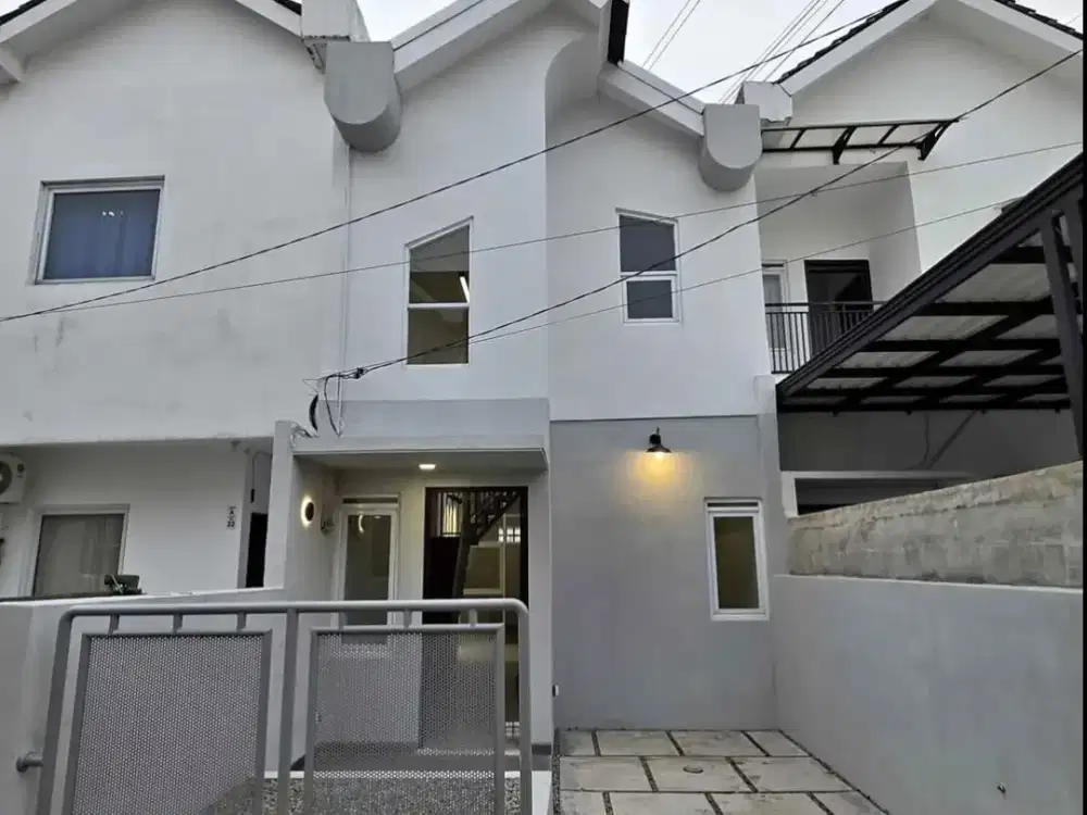 Dijual Rumah Baru Lingkungan Nyaman dan Aman Siap Huni Lokasi di Ciwastra Bandung