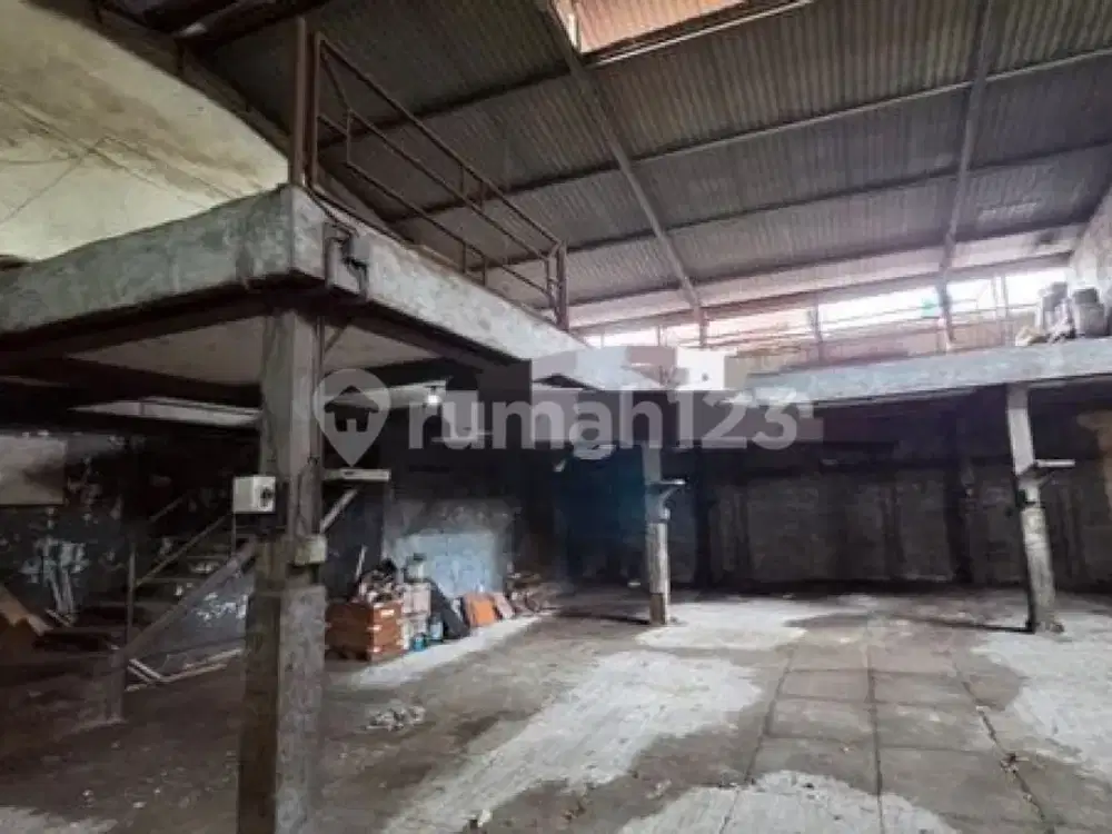 *Djual & Disewakan Gudang/Kantor/Bengkel/Workshop di Palmerah Raya, Jakarta Barat.*(Kode Rmrg 3004)
