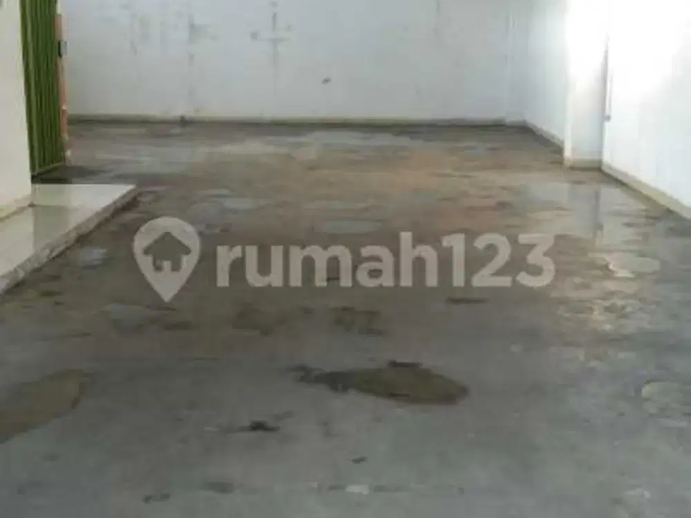 *Disewakan Gudang 3 Lantai di Batu Ceper Tangerang.*(Kode Rmrg 3033)Luas Tanah 9X33(297M2)
