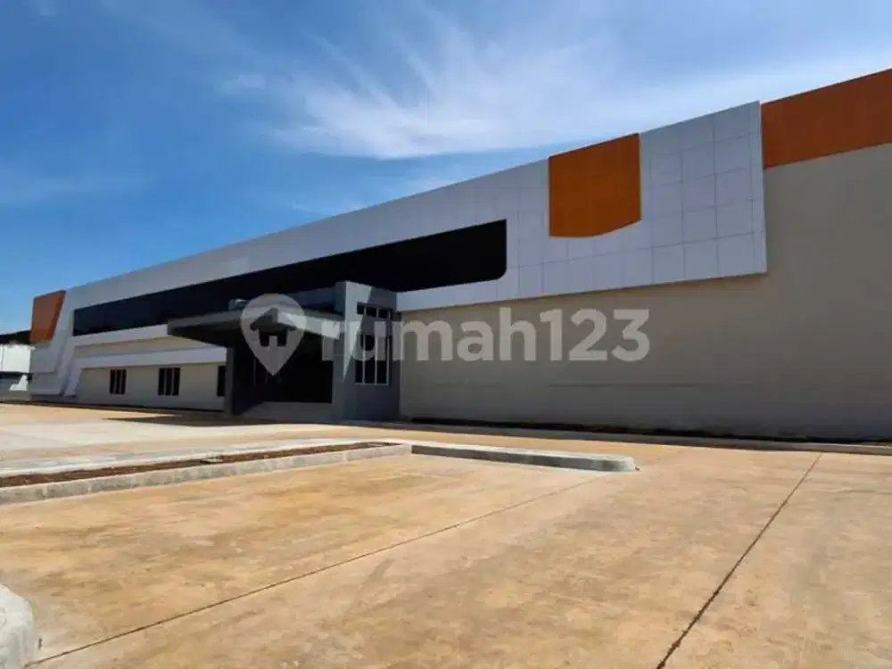 *Disewakan Gudang Baru Selesai Dibangun 1,5 Lantai Luas Tanah 2Ha, Luas Bangunan +/- 10,000Meter di Sentul, Bogor, Jawa Barat...*(Kode Rmrg2770)