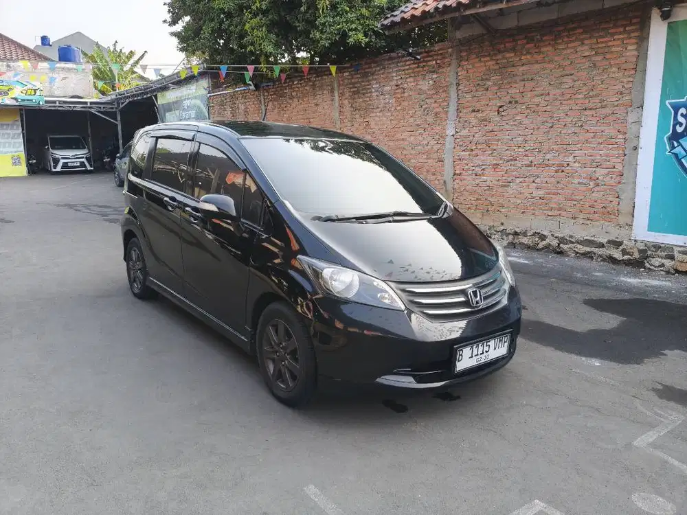 Honda Freed E PSD Matic 2011 Dp 3 Juta Promo