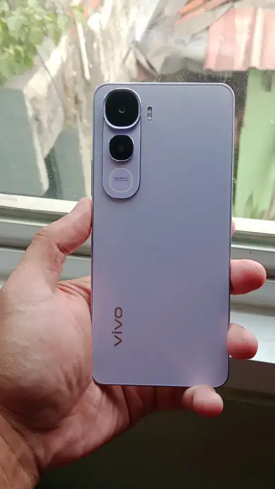 Di Jual HP Vivo Y400 second 8+8/128 GB warna lilac fullset