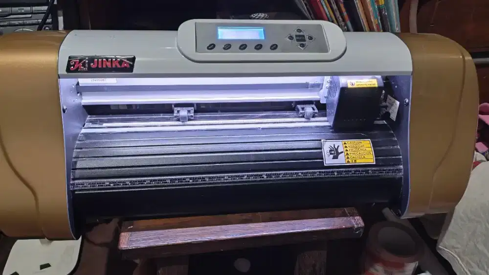 Mesin Cutting Stiker Jinka XL PRO-V