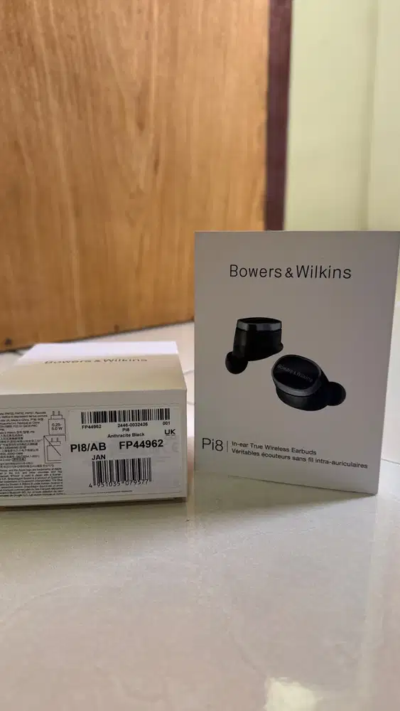 Bowers & Wilkins PI8 - beli di Jepang