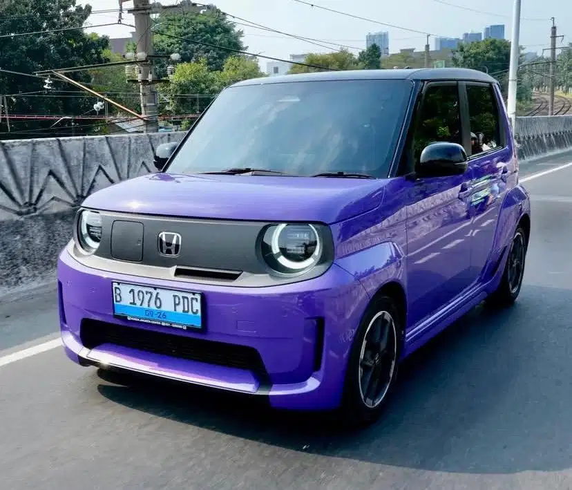 LOWONGAN KERJA DRIVER TAKSI ONLINE