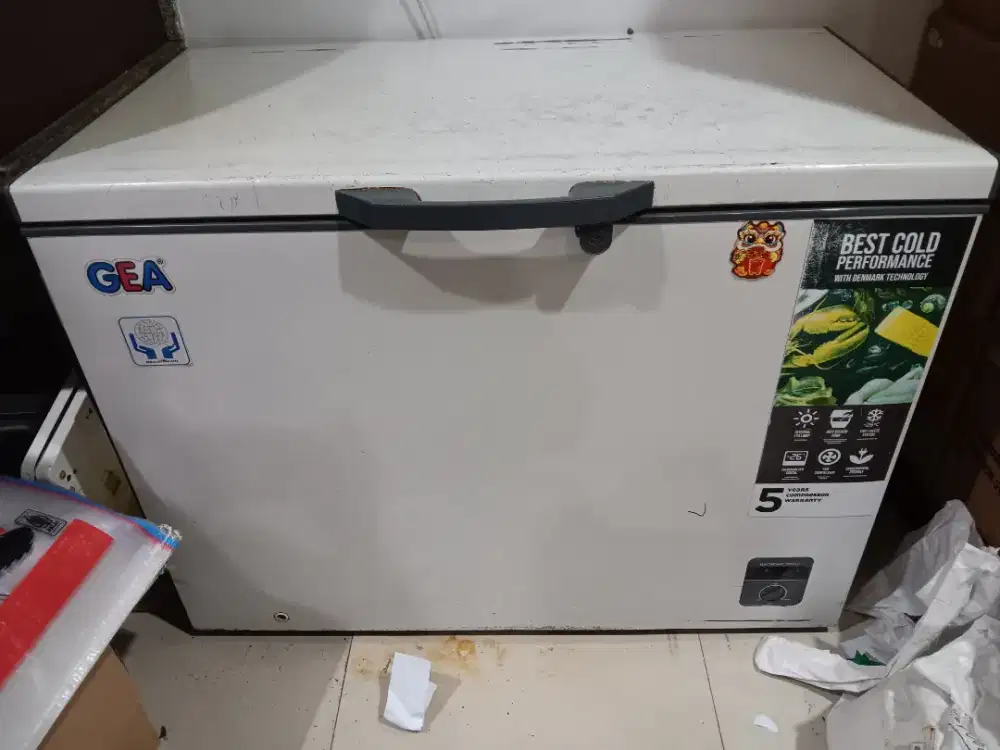 Freezer Gea 318 cakep