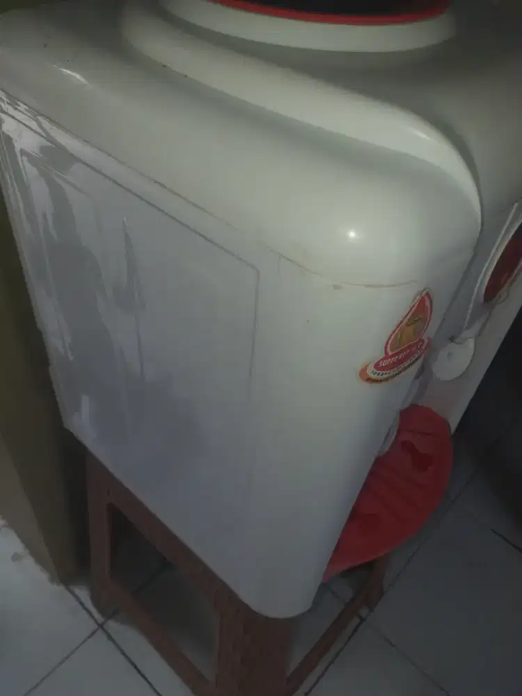 Dispenser miyako