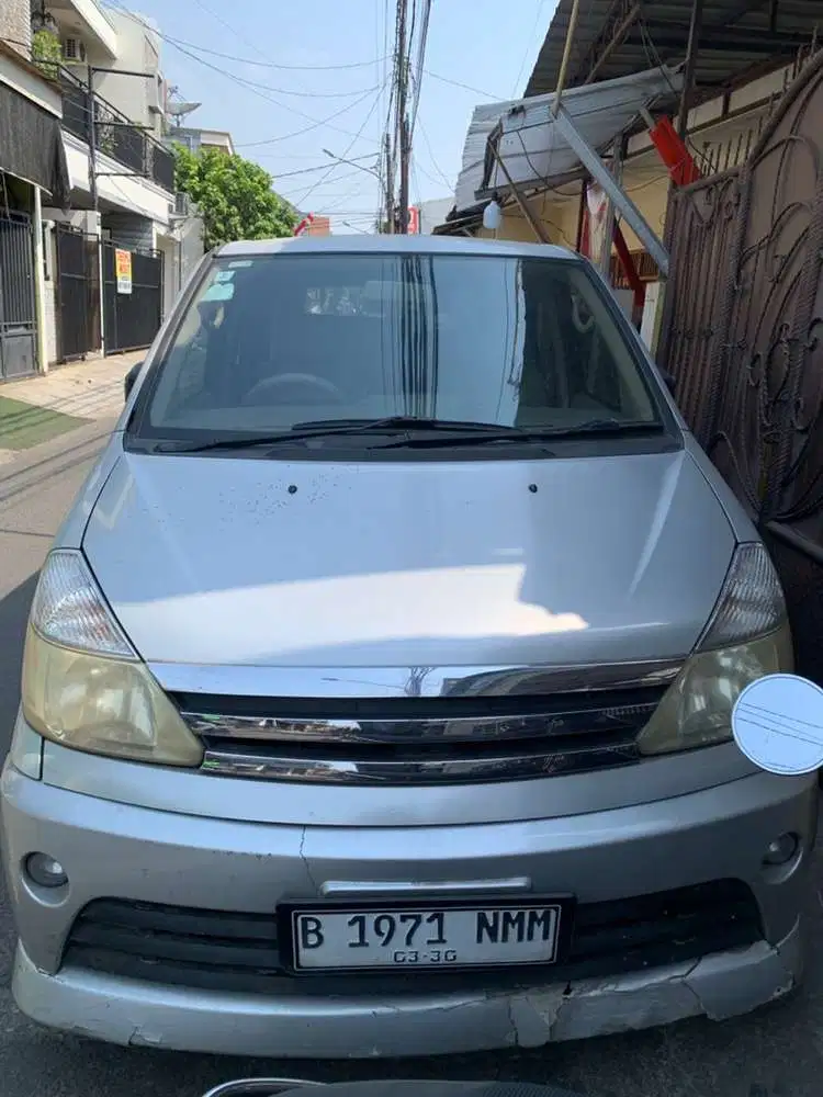 Nissan Serena 2010 Bensin