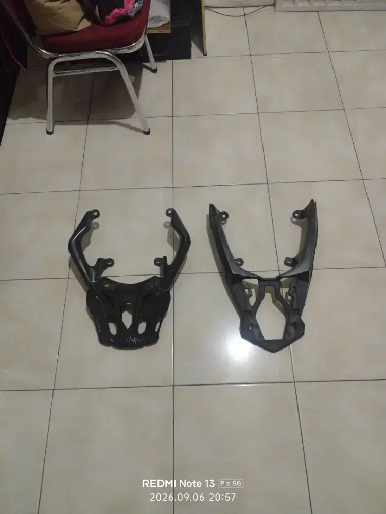 Behel Honda Adv 160
