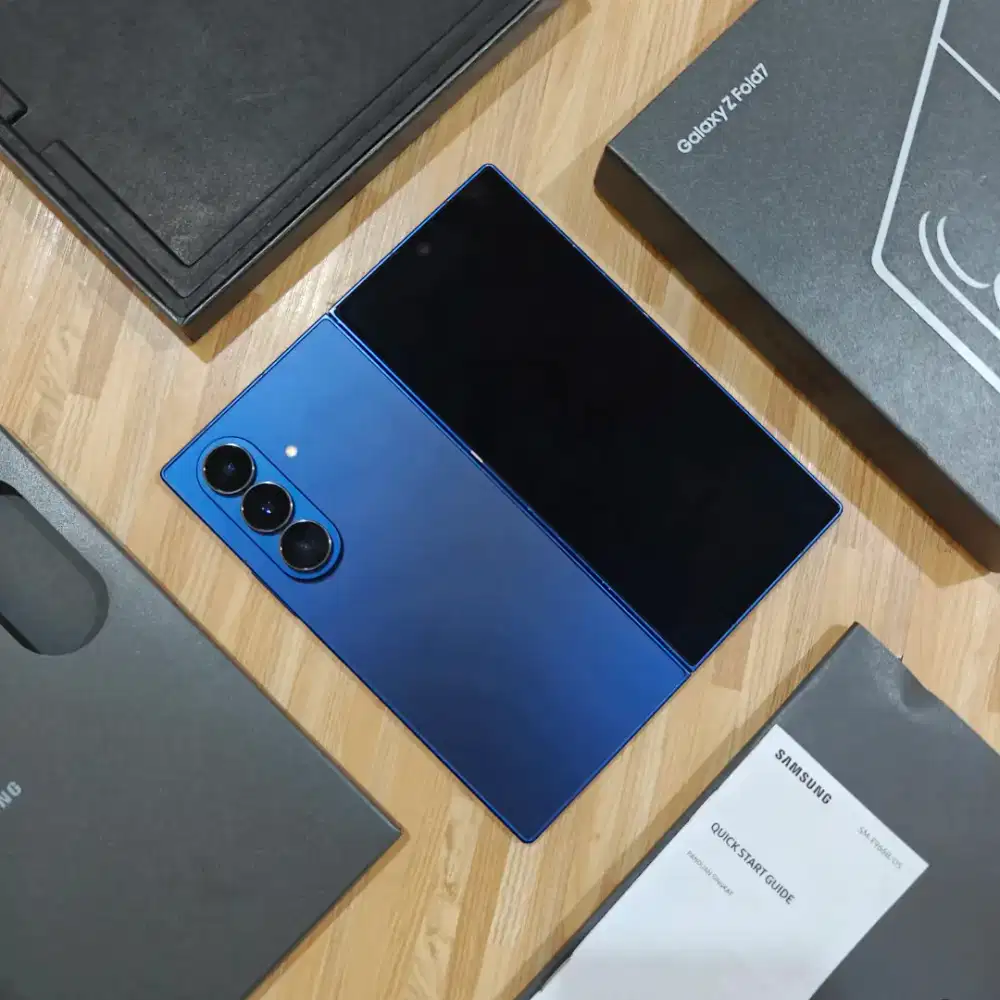 Samsung Galaxy Z Fold 7 12/1TB SEIN Fullset