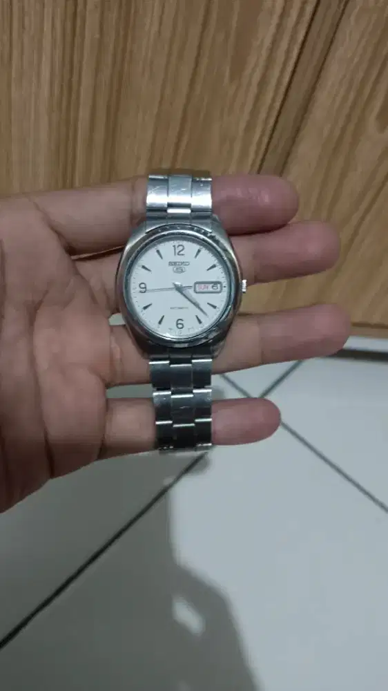 Seiko 5 Automatic