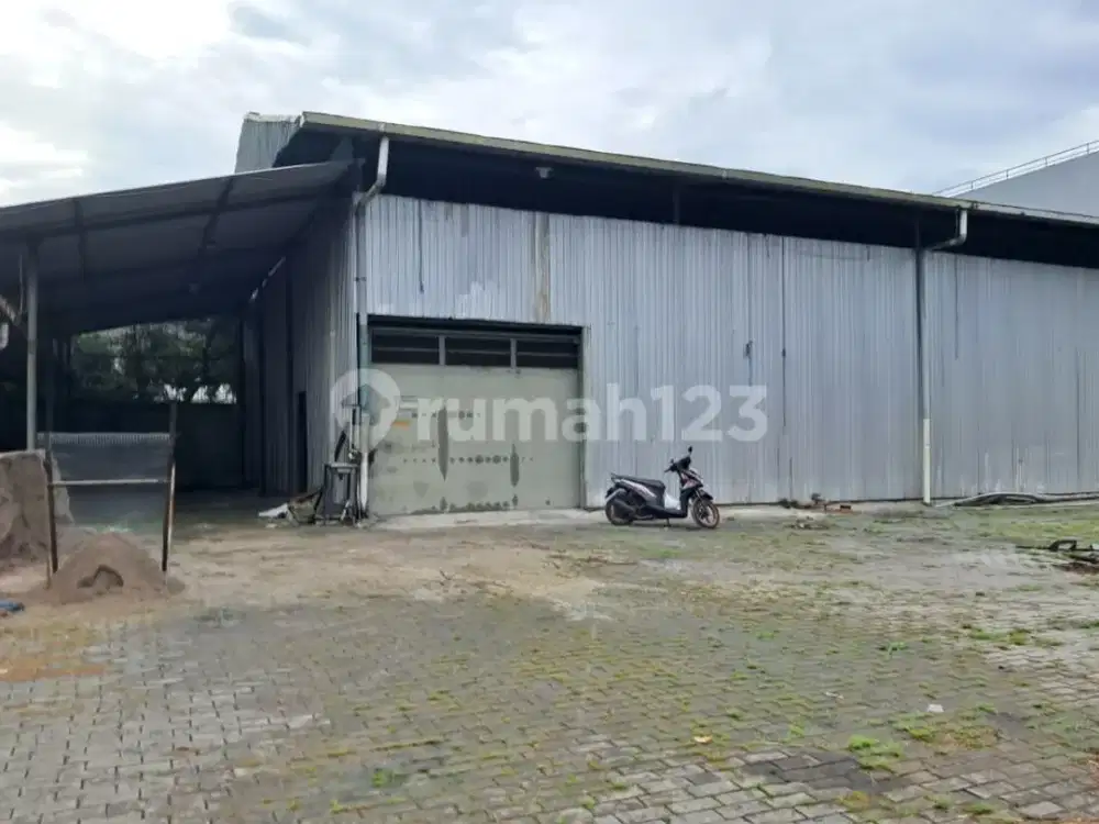 *disewakan Gudang Luas Tanah 1100meter, Dengan Luas Bangunan2 375m2di Sekitar Jalan Panjang, Jakarta Barat.(kode Rmrg2655)