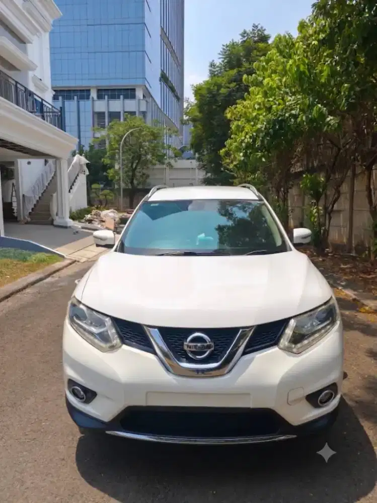 NISSAN XTRAIL 2.5 AT tahun 2014