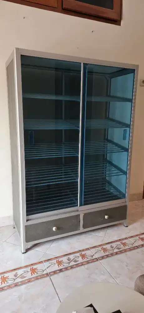 Rak sepatu alumunium