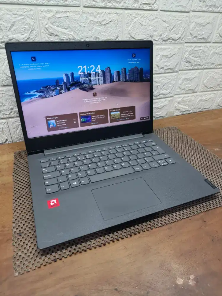 Lenovo Ideapad V14 AMD 3020e (8/256gb) 14 inch NORMAL