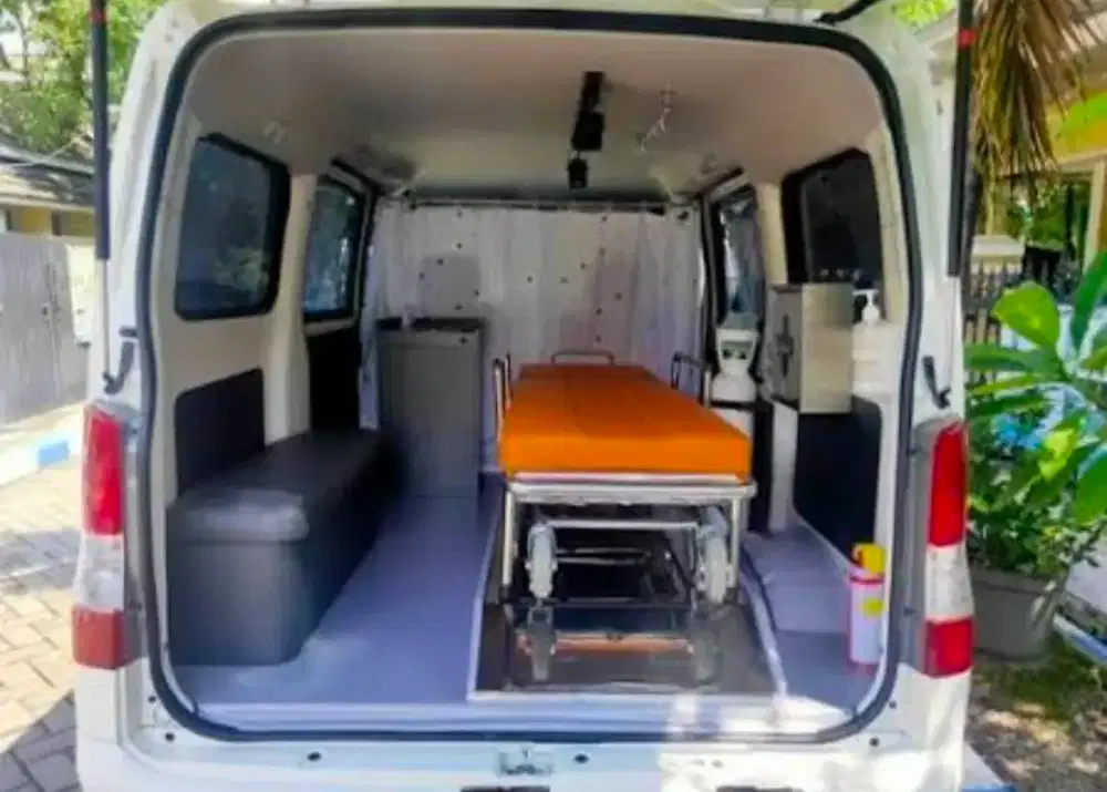Karoseri Ambulance