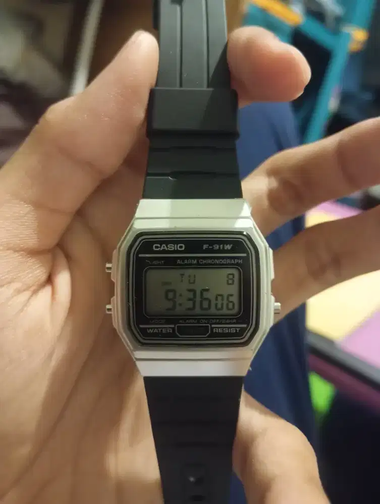 Casio f-91W bekas pemakaian